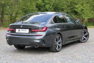 BMW Řada 3 320xd / M-PAKET / HUD / CZ sedan - Foto 2