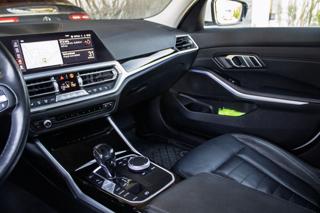 BMW Řada 3 BMW 320D XDRIVE sedan - Foto 14
