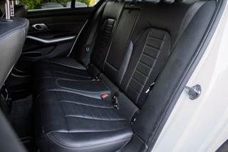 BMW Řada 3 BMW 320D XDRIVE sedan - Foto 20