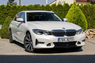 BMW Řada 3 BMW 320D XDRIVE sedan - Foto 3