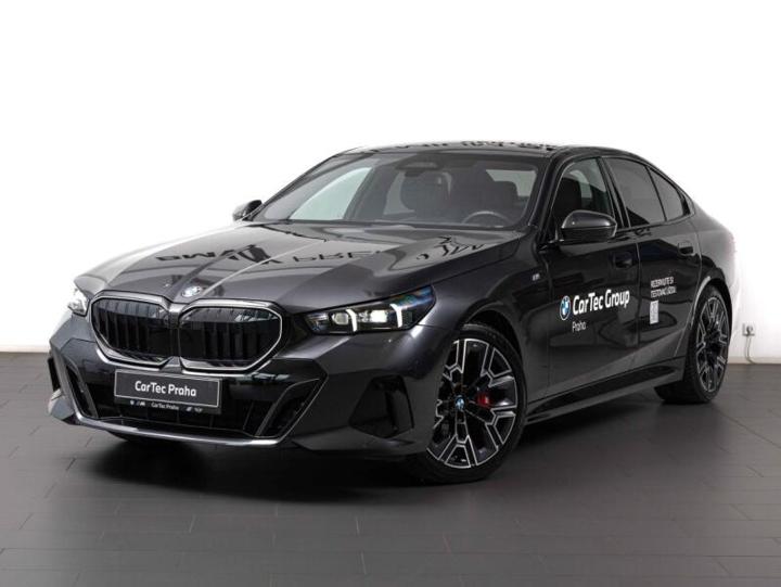 Vůz s VIN WBA31FL050CU30725