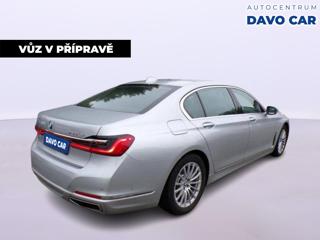 BMW Řada 7 3,0 730LD xDrive CZ DPH sedan - Foto 4