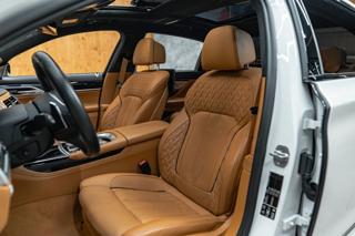 BMW Řada 7 Li xDrive sedan - Foto 20
