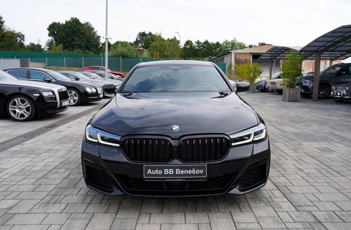 Vůz s VIN WBA51AH030CH14703