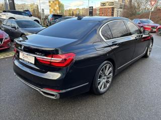 BMW Řada 7 4,4 i 750Li xDrive Individual sedan - Foto 5