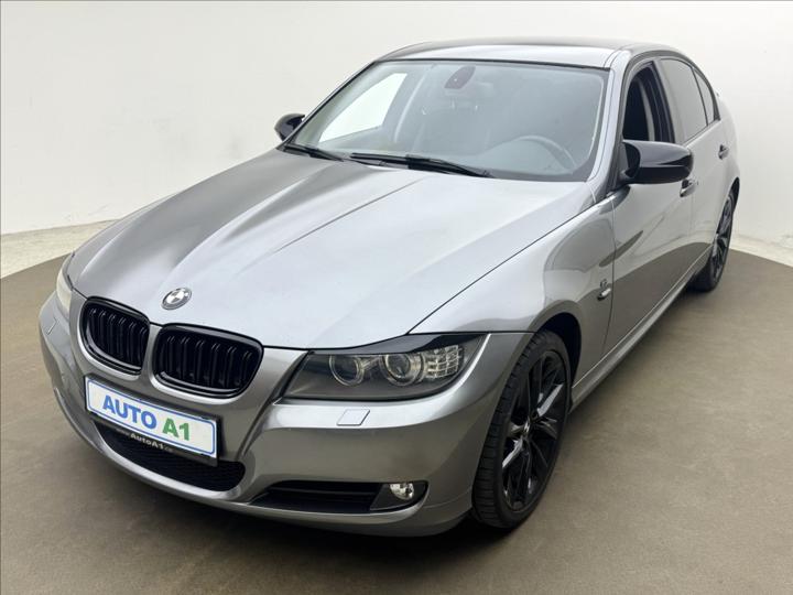 Vůz s VIN WBAPF51000A429798