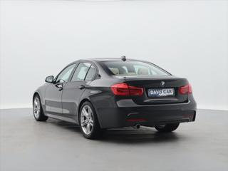 BMW Řada 3 2,0 318d M Sport Aut. CZ DPH sedan - Foto 5