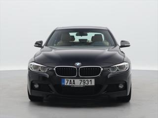 BMW Řada 3 2,0 318d M Sport Aut. CZ DPH sedan - Foto 2