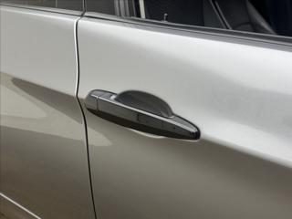 BMW Řada 3 2,0 i POLOKŮŽE AC VELKÝ SERVIS sedan - Foto 40