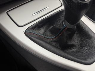 BMW Řada 3 2,0 i POLOKŮŽE AC VELKÝ SERVIS sedan - Foto 25