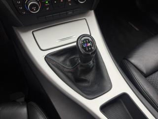 BMW Řada 3 2,0 i POLOKŮŽE AC VELKÝ SERVIS sedan - Foto 24