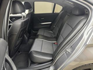 BMW Řada 3 2,0 i POLOKŮŽE AC VELKÝ SERVIS sedan - Foto 33