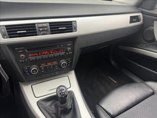 BMW Řada 3 2,0 i POLOKŮŽE AC VELKÝ SERVIS sedan - Foto 17