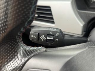 BMW Řada 3 2,0 i POLOKŮŽE AC VELKÝ SERVIS sedan - Foto 11