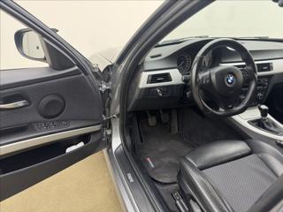 BMW Řada 3 2,0 i POLOKŮŽE AC VELKÝ SERVIS sedan - Foto 26