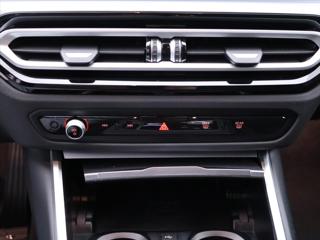 BMW Řada 4 2,0 420i 135kW DPH CZ Gran Coupé sedan - Foto 26