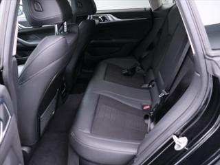 BMW Řada 4 2,0 420i 135kW DPH CZ Gran Coupé sedan - Foto 13