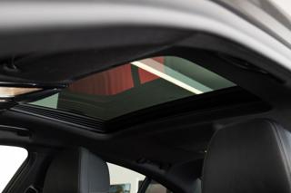 BMW Řada 5 M550d xDrive/HarmanKardon/Ventilovaná sedadla sedan - Foto 19