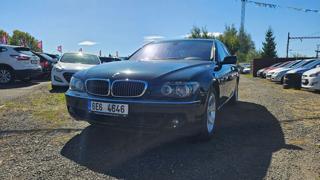 BMW Řada 7 4.0 i Exlcusive Edition sedan