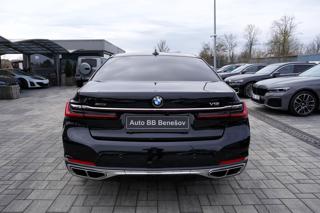 BMW Řada 7 M760Li xDrive/6.6i/V12/590PS sedan - Foto 5
