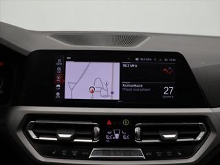 BMW Řada 3 2,0 320d 140 kW xDrive ADVANTAGE sedan - Foto 15