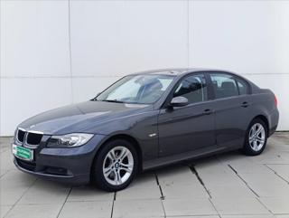 BMW Řada 3 2,0 d 130kW Aut.klima Tempomat sedan