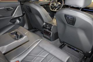 BMW Řada 5 540d xDrive M Sport DAProf / Pano / NezTop sedan - Foto 27
