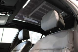 BMW Řada 5 540d xDrive M Sport DAProf / Pano / NezTop sedan - Foto 13