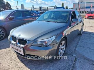 BMW Řada 5 2.5i, ČR sedan