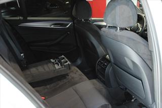 BMW Řada 5 520d xDrive M Sport Fullservis/360°/HUD/AdLED sedan - Foto 25