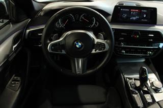 BMW Řada 5 520d xDrive M Sport Fullservis/360°/HUD/AdLED sedan - Foto 15