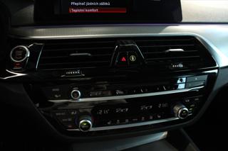 BMW Řada 5 520d xDrive M Sport Fullservis/360°/HUD/AdLED sedan - Foto 21