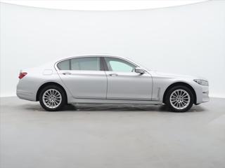 BMW Řada 7 3,0 730LD xDrive CZ DPH sedan - Foto 8