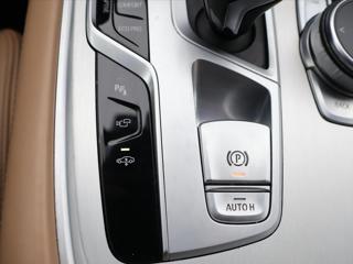 BMW Řada 7 3,0 730LD xDrive CZ DPH sedan - Foto 25