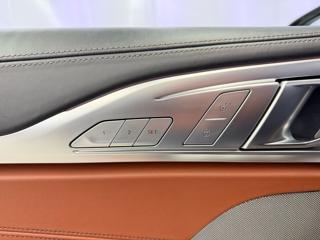 BMW Řada 8 d xDrive GC M-SPORT, LASER, sedan - Foto 31