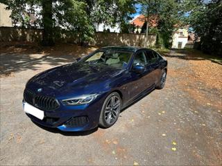 BMW Řada 8 840i sedan