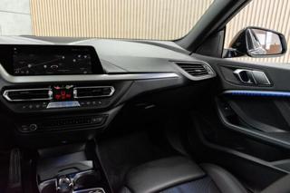 BMW Řada 2 218d *REZERVACE* sedan - Foto 9