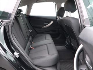 BMW Řada 3 2,0 320d 140kW GT Advantage CZ sedan - Foto 14