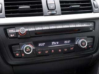 BMW Řada 3 2,0 320d 140kW GT Advantage CZ sedan - Foto 22