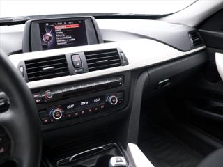 BMW Řada 3 2,0 320d 140kW GT Advantage CZ sedan - Foto 19