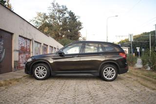 BMW X1 18d, první majitel kombi - Foto 8