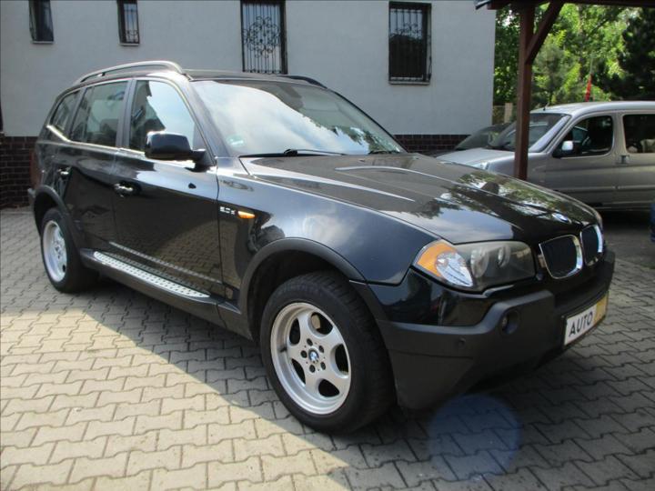 Vůz s VIN WBAPB11000WE39273