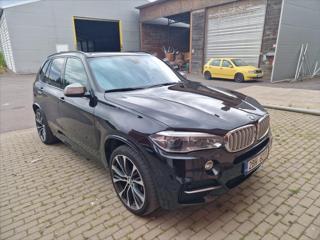 BMW X5 3,0 d xDRIVE 1.MAJ ČR KOLA DPH SUV