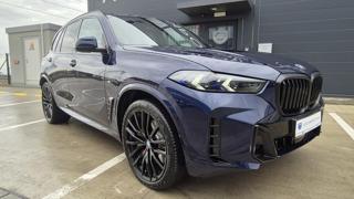 BMW X5 40xD 259KW M-PAK R22 VZDUCH SUV