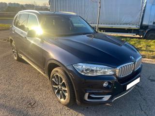 BMW X5 3,0   230kW, aut. F15,r.2018 SUV