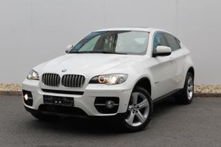 BMW X6 xDrive40d REZERVACE SUV