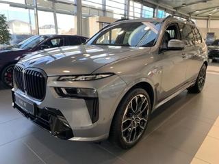 BMW X7 xDrive40i SUV