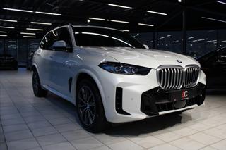 BMW X5 xDrive40i M Sport Pano / Tažné / DAprof SUV