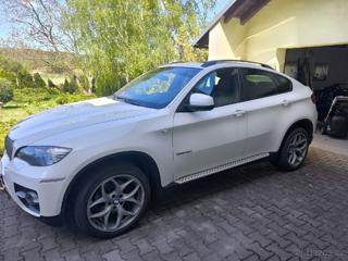 BMW X6 4D SUV