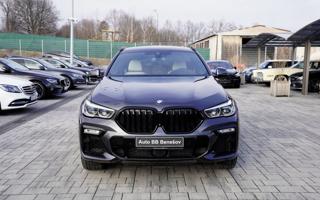 BMW X6 M50i xDrive Lasery, ČR, 530PS SUV